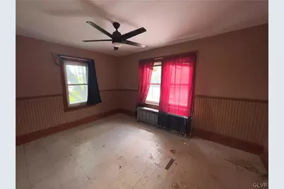 877 Delaware Avenue, Palmerton, PA 18071 - Photo 15