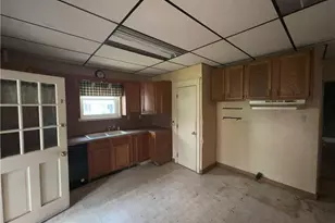 877 Delaware Ave, Palmerton, PA 18071 - Photo 13