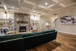 2022 Sunrise Dr, Springfield Twp, PA 18036 - Photo 7