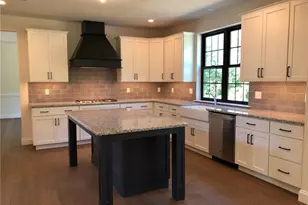 2034 Sunrise Dr, Springfield Twp, PA 18036 - Photo 3