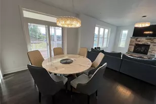 2725 Cobblestone Dr, North Whitehall Twp, PA 18078 - Photo 7