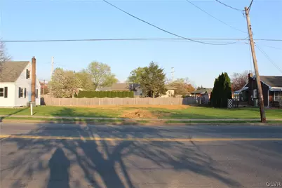 2328 Linden Street, Bethlehem City, PA 18017 - Photo 3