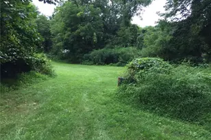 335 Berger Rd, Glendon, PA 18042 - Photo 3