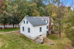 6709 Mountain Rd, Lower Macungie Twp, PA 18062 - Photo 23