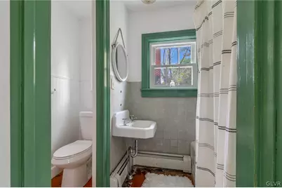 6709 Mountain Road, Lower Macungie Twp, PA 18062 - Photo 11