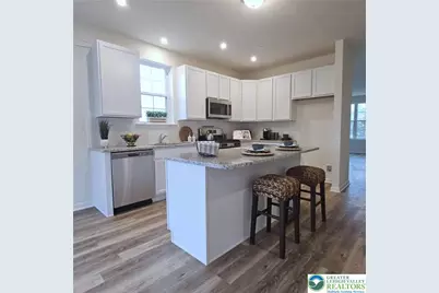 625 Fountain View Circle #10, Upper Macungie Township, PA 18104 - Photo 3