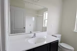 625 Fountain Vw Cir, Upper Macungie Township, PA 18104 - Photo 15