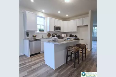 625 Fountain View Circle #10, Upper Macungie Township, PA 18104 - Photo 3