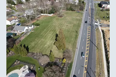 5007 Freemansburg Avenue, Bethlehem Township, PA 18045 - Photo 3