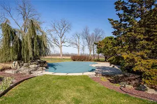 433 Little Creek Dr, Lower Nazareth Twp, PA 18064 - Photo 33