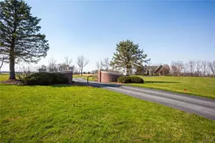 433 Little Creek Dr, Lower Nazareth Twp, PA 18064 - Photo 41
