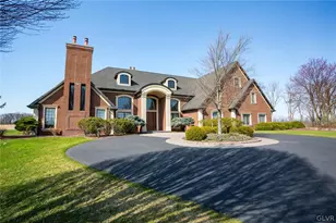 433 Little Creek Dr, Lower Nazareth Twp, PA 18064 - Photo 37