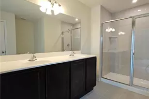 629 Fountain Vw Cir, Upper Macungie Township, PA 18104 - Photo 11