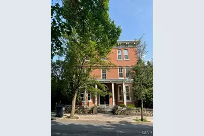 900 Mahantongo Street #7, Pottsville, PA 17901 - Photo 1