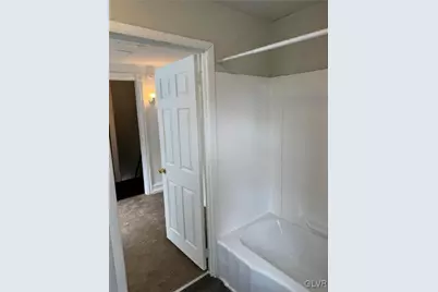 606 S 5th Street, Allentown City, PA 18103 - Photo 29