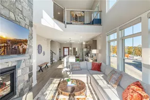 630 Hunter Cir, Pocono Twp, PA 18372 - Photo 9