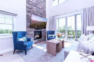 630 Hunter Cir, Pocono Twp, PA 18372 - Photo 7