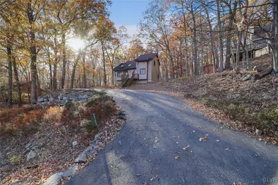 2104 Scarborough, Pike, PA 18324 - Photo 31