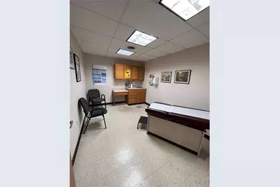 225 Erdman Street #rear, Bangor Boro, PA 18013 - Photo 15