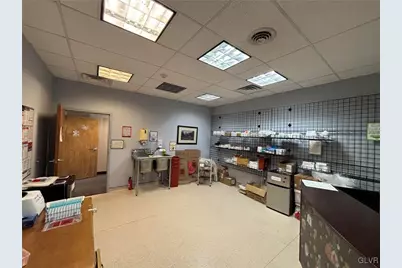 225 Erdman Street #rear, Bangor Boro, PA 18013 - Photo 7