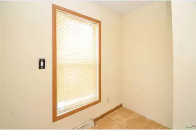 201 Hancock Street, West Amwell Township, NJ 08530 - Photo 17