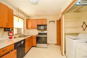 201 Hancock St, West Amwell Township, NJ 08530 - Photo 11