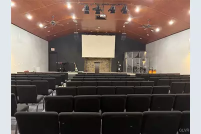 242 E Walnut Street, Allentown City, PA 18109 - Photo 3