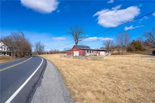 968 Bangor Rd, Plainfield Township, PA 18064 - Photo 7