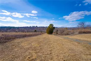 968 Bangor Rd, Plainfield Township, PA 18064 - Photo 11