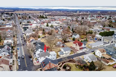 49 N Broad Street, Nazareth Boro, PA 18064 - Photo 27