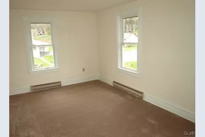 1214 Clearview Road, North Whitehall Twp, PA 18037 - Photo 9