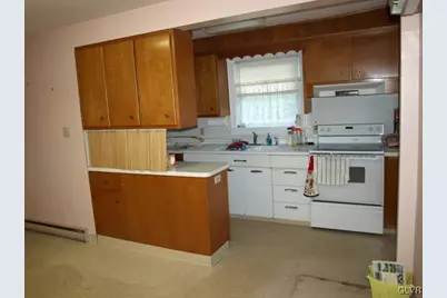 1214 Clearview Road, North Whitehall Township, PA 18037 - Photo 5