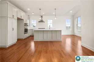 4276 Stonebridge Dr, Upper Saucon Township, PA 18015 - Photo 7