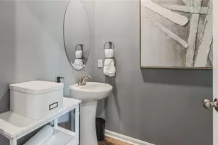 2117 Isabel Ln, Lower Macungie Twp, PA 18103 - Photo 11