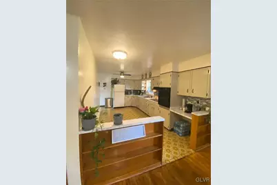 4405 Lehigh Drive, Lehigh Township, PA 18088 - Photo 9