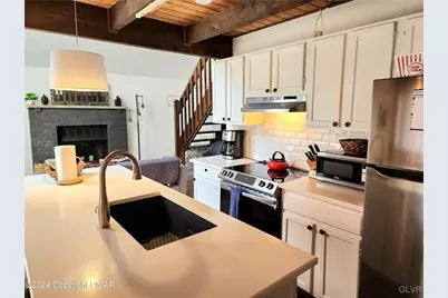 488 Country Place Drive, Tobyhanna, PA 18466 - Photo 13