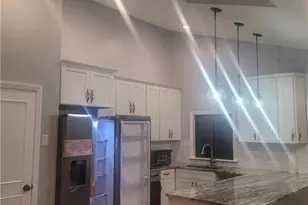 3016 Briarwood Dr, Coolbaugh Twp, PA 18466 - Photo 9