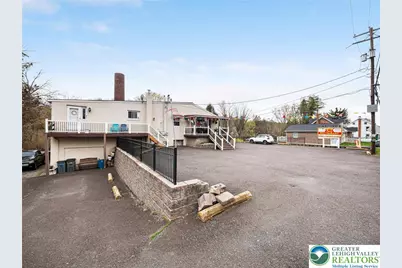 1463 Limeport Pike, Lower Milford Township, PA 18036 - Photo 5