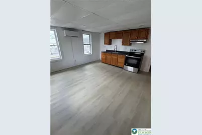 2 W Market Street #Apt 3 2nd FL, Other, PA 17030 - Photo 3