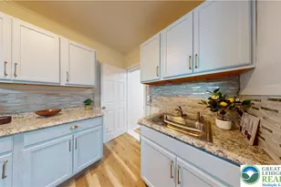 418 Spruce St, Allentown City, PA 18102 - Photo 17