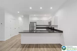 303 Barber St, Allentown City, PA 18103 - Photo 15