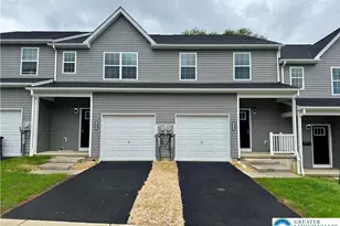 307 Barber St, Allentown, PA 18103 - Photo 1