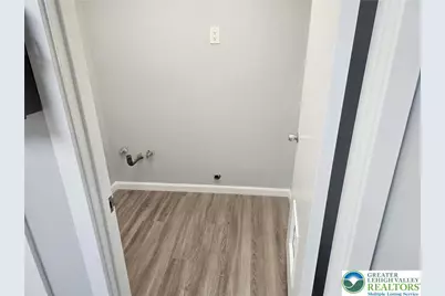 101 S Schanck Avenue, Pen Argyl Boro, PA 18072 - Photo 11