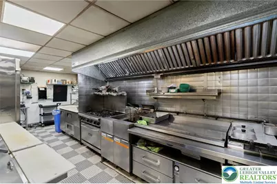 232 W Moorestown Road, Bushkill Twp, PA 18091 - Photo 51