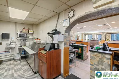 232 W Moorestown Road, Bushkill Twp, PA 18091 - Photo 47