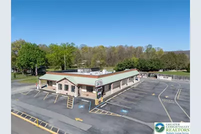 232 W Moorestown Road, Bushkill Twp, PA 18091 - Photo 3