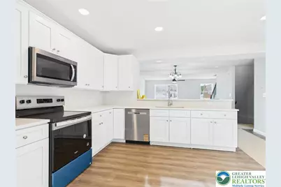 118 N 2nd Street, Emmaus Boro, PA 18049 - Photo 7