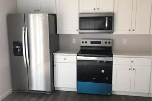 120 N 2nd St, Emmaus Boro, PA 18049 - Photo 5