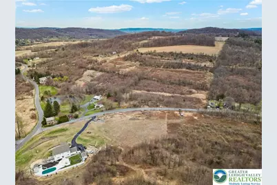 215 Stouts Valley, Williams Township, PA 18042 - Photo 7