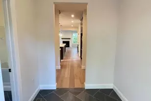 85 Island Ct, Williams Township, PA 18042 - Photo 15